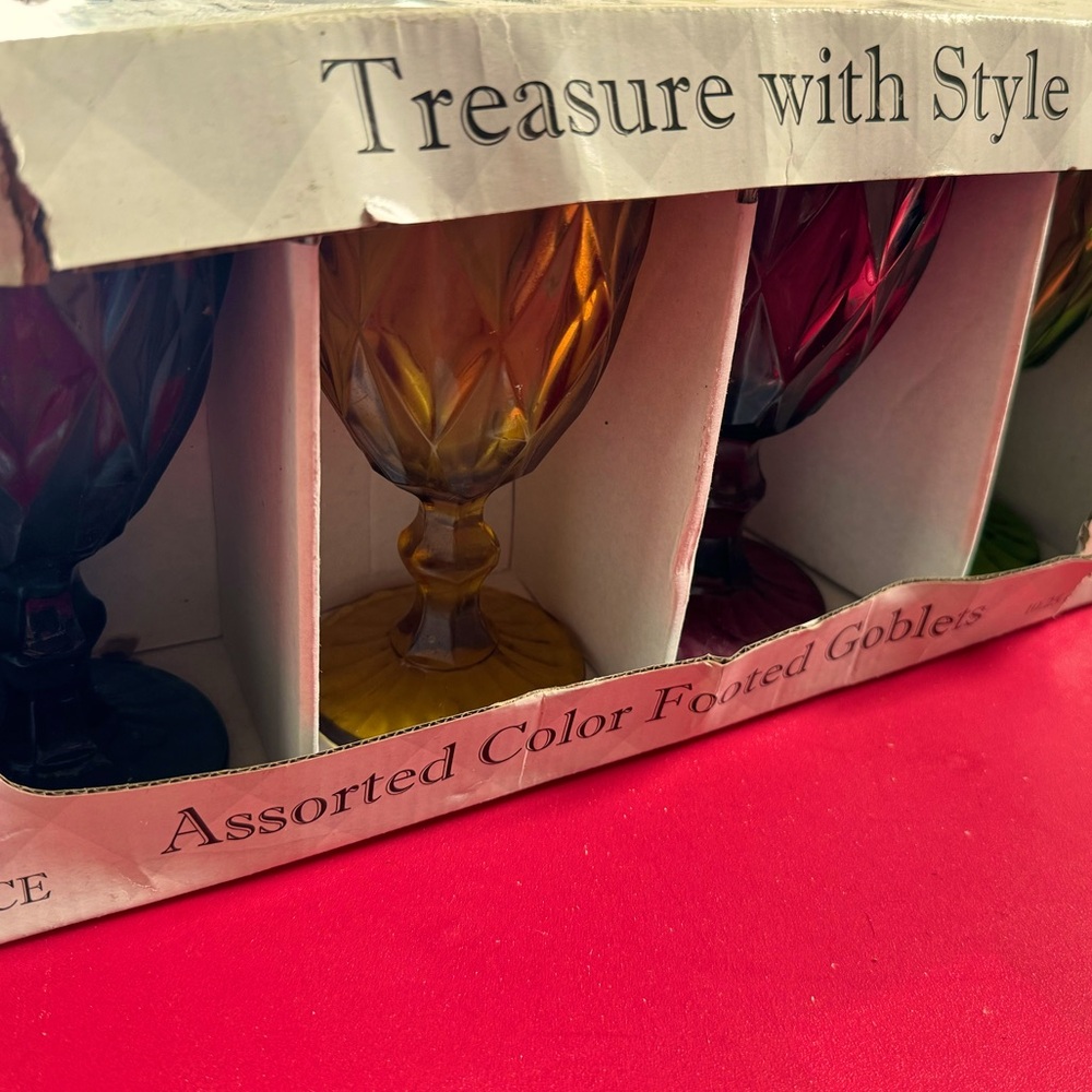 New in box 4pc glass goblets assorted colors